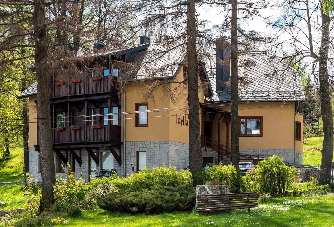 Willa Idylla Hotel Подгожин Екстериор снимка